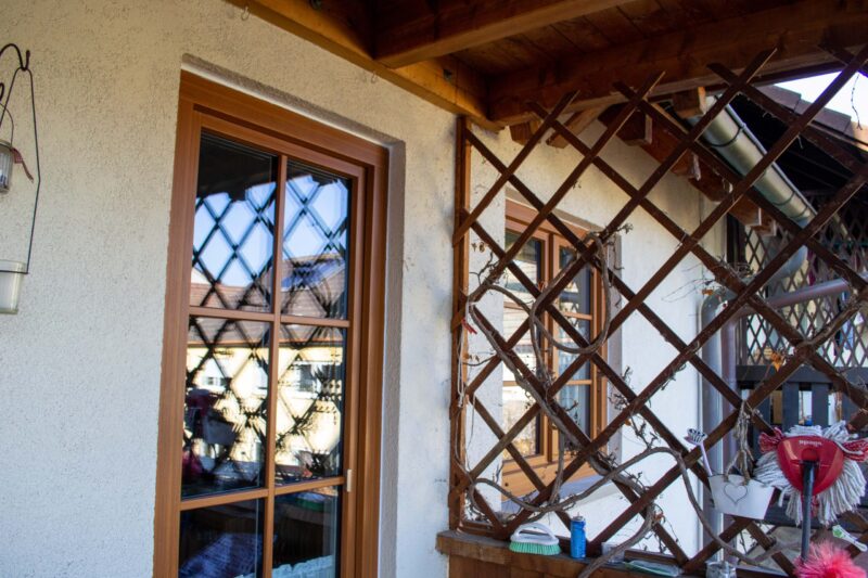 Feature image 04 Kunststoffalufenster Ansicht Aussen Keineklapplaeden Wue Scaled