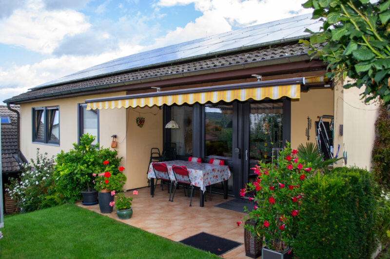 Feature image 10 Hausansicht Terrasse Nachher End Scaled