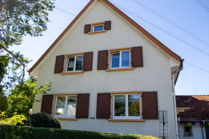 Feature image 16 Hausfassade Kunststofffenster Unilux Neu Scaled