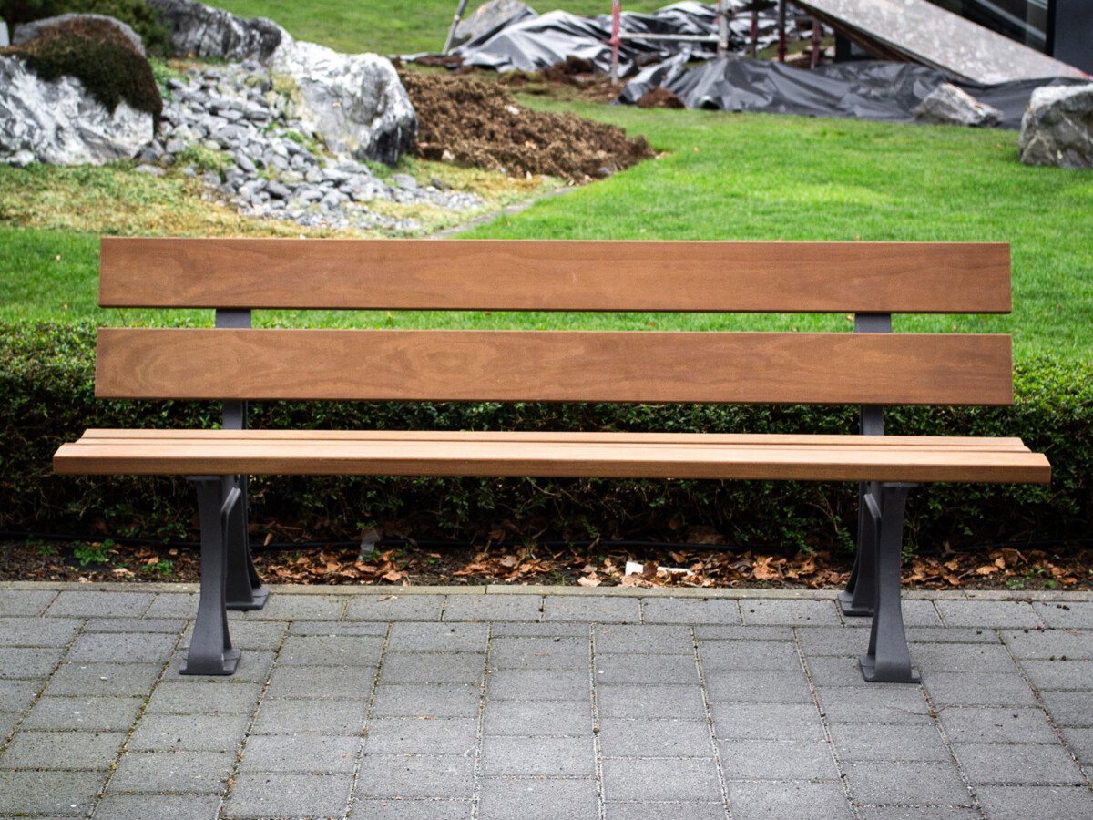 Gartenbank Restaurierung